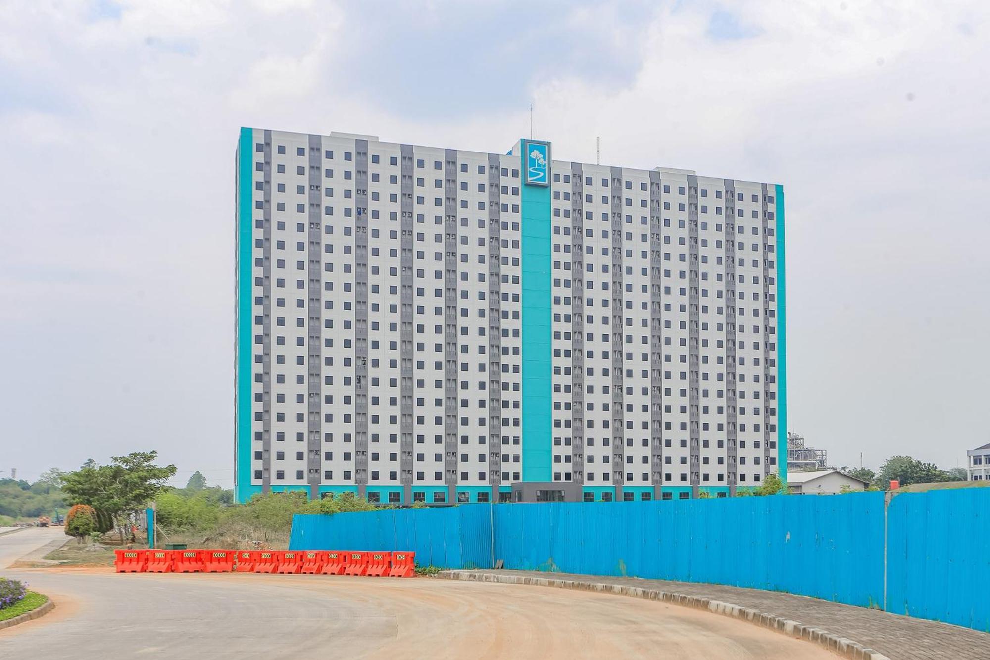 Hotel O Apartment Riverdale Cikarang Near Sgc Mall Bekasi Exterior foto